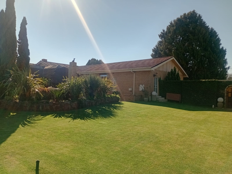 4 Bedroom Property for Sale in Kuruman Northern Cape